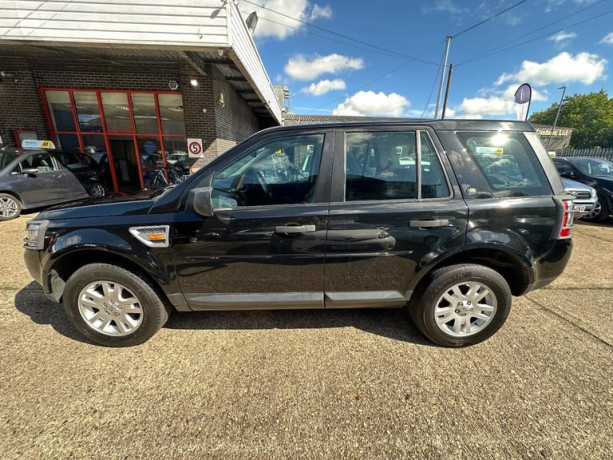 land-rover-freelander-2-22-td4-xs-2008-big-3
