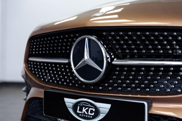 mercedes-benz-cla-13-cla250e-156kwh-amg-line-night-edition-premium-plus-big-1