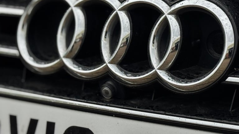 2013-audi-a7-30t-fsi-quattro-310-s-line-5dr-s-tronic-5-seat-hatchback-petrol-automatic-big-2