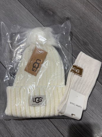 hats-with-socks-big-0