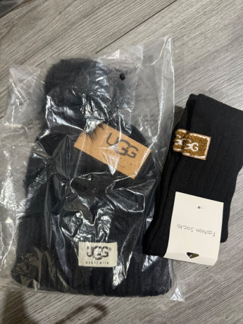 hats-with-socks-big-2