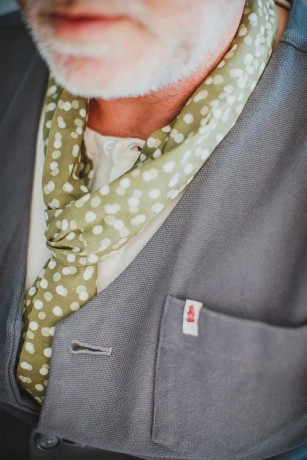 sons-green-polka-dot-scarf-big-1