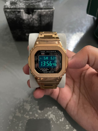 g-shock-metal-square-solar-powered-rose-gold-big-0