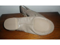 capezio-dance-shoes-split-soles-size-4-small-1