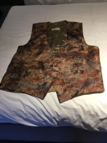 mens-waistcoat-unworn-42-chest-big-0