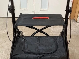 careco-4-wheel-disabled-suspension-evo-rollator-with-box