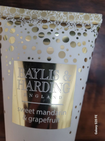 baylis-harding-sweet-mandarin-grapefruit-200ml-moisturising-hand-body-lotion-big-0