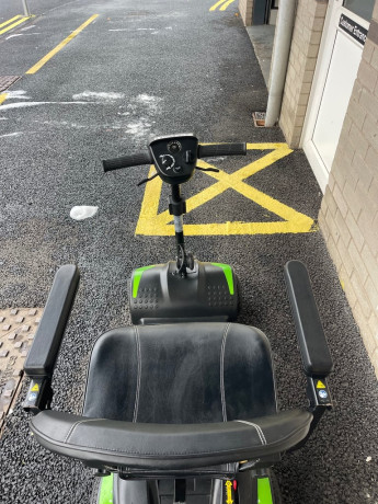 rascal-velumili-scooter-big-1