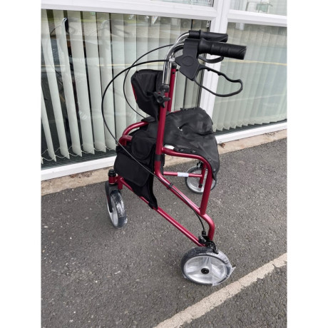 3-wheel-rollator-big-0