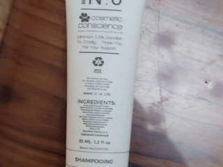 cosmetic-conscience-blend-n6-shampoo-35ml-travel-size-charity-hotel-amenity