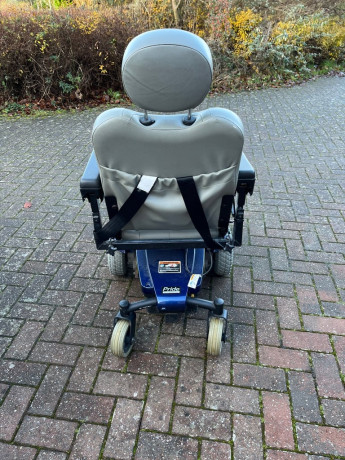 pride-jazzy-select-mobility-scooter-powerchair-big-2