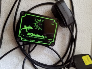 microclimate-b2-thermostat-excellent-condition