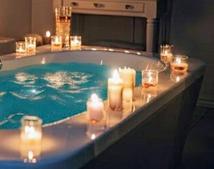 hot-bath-treatmentmassage-big-0