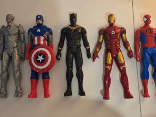 7-marvel-avengers-and-superhero-figures-30cm