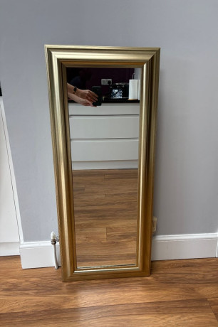 dunelm-gold-rectangle-mirror-big-0