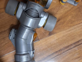 dyson-dc11-telescope-all-floors-cylinder-vacuum-cleaner-with-attachment