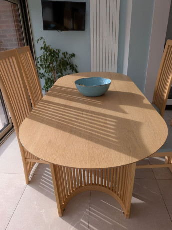 trestle-oval-table-big-1