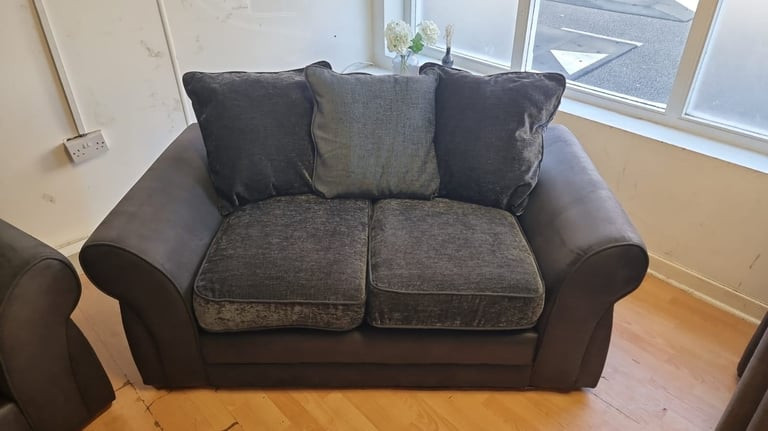 scs-32-seater-set-ps180-big-1