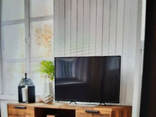 tv-unit