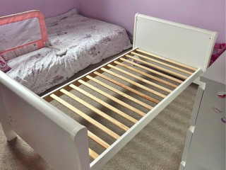 childs-bed-good-condition