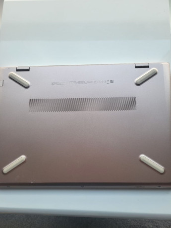 hp-pavilion-white-and-rose-gold-laptop-big-2