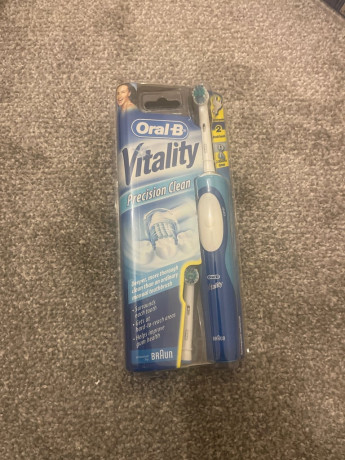 electric-toothbrush-big-0