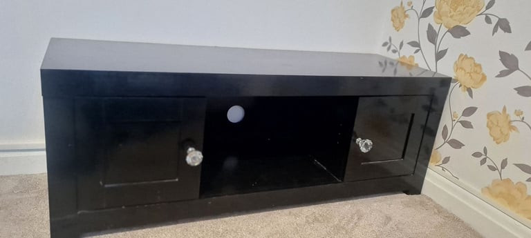tv-console-unit-big-3