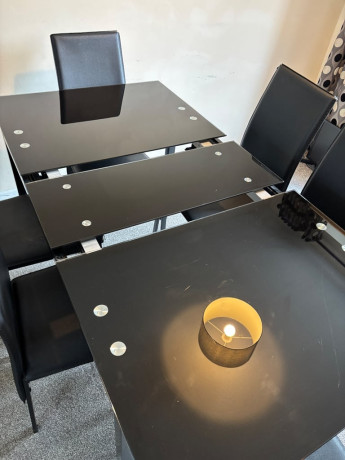 extending-glass-dining-table-6-chairs-big-2