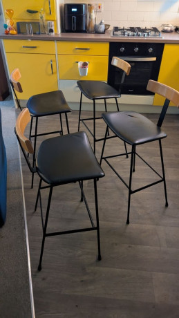 frank-guille-4-kandya-program-bar-stools-big-0