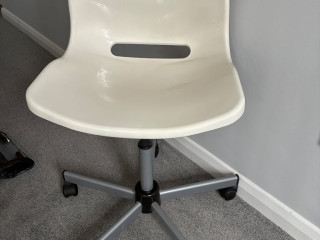 ikea-cream-desk-chair-or-dressing-table