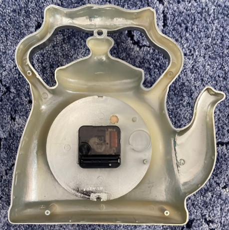 clock-shiny-kettle-shaped-kitchen-quartz-clock-post-or-collect-big-2