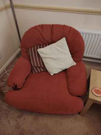 sofa-and-2-arm-chairs-big-1