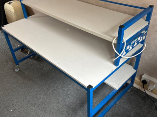 computer-table