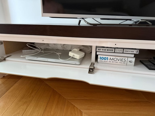 designer-coffee-table-ligne-roset-multifunctional-tv-side-board-big-1