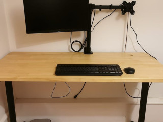 wood-desk-with-cable-management