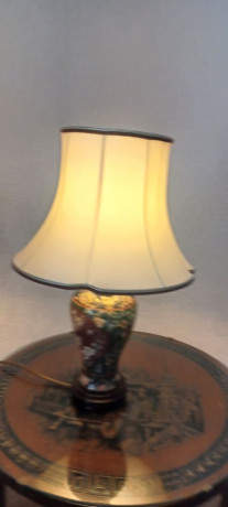 traditional-style-lamp-big-0