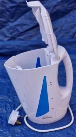 fine-elements-white-simple-17l-capacity-jug-kettle-big-2