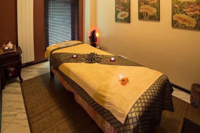 nadear-thai-massage-in-earls-court-look-at-my-website-big-0