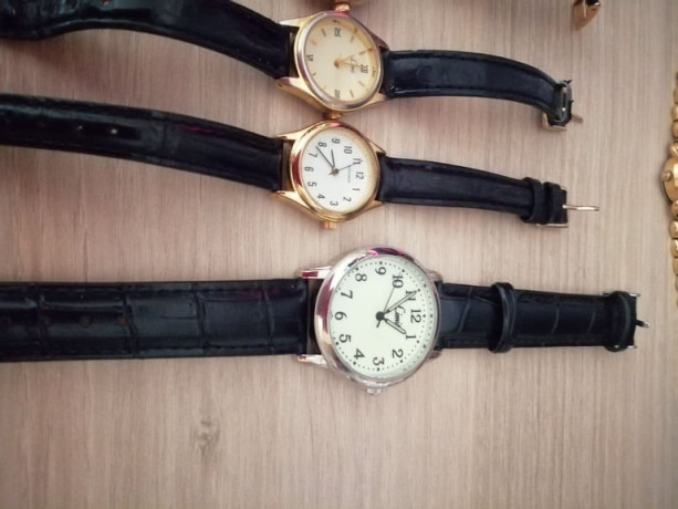 assortment-of-watches-big-1