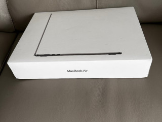 brand-new-macbook-air-15-inch-m3