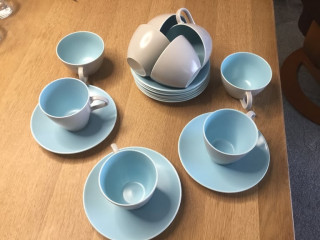 poole-pottery-teaset