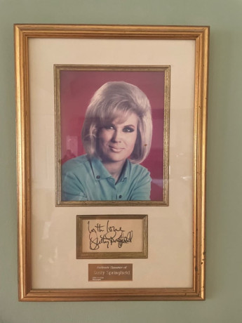 dusty-springfield-signed-photograph-in-glass-frame-big-0
