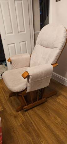 nursing-chair-big-0
