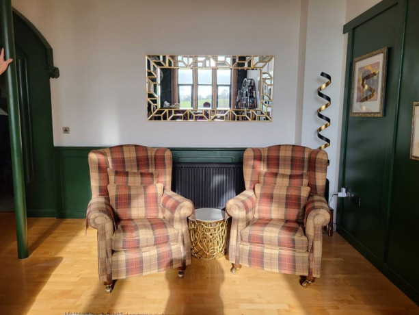 two-wingbacked-armchairs-big-1