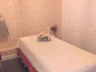 new-massage-shop-in-wantage