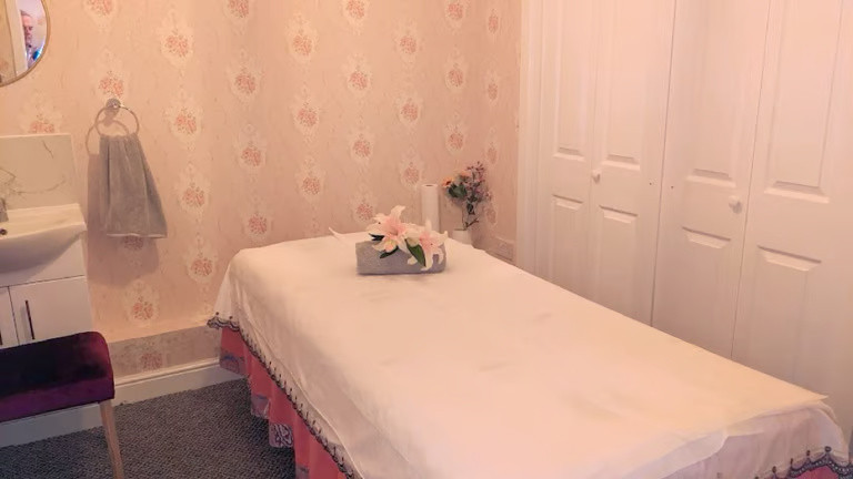 new-massage-shop-in-wantage-big-0