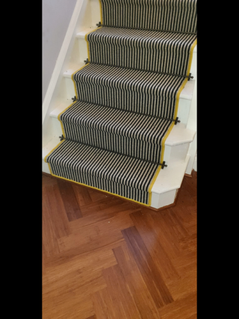 carpet-and-vinyl-fitting-service-experienced-carpet-fitter-big-2