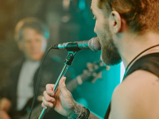 guitar-setup-and-repair-professional-luthier-highest-rated