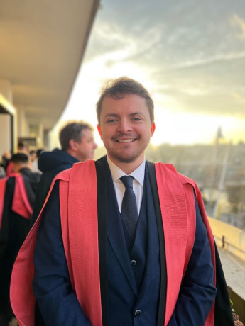 affordable-assignmentessaycourseworkthesisdissertationcvspss-writer-writing-help-tutor-big-3