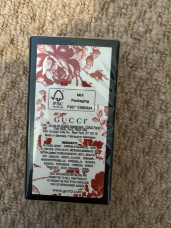 gucci-bloom-30ml-edp-big-2